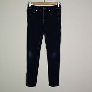 AMERICAN Eagle dark wash size 0 skinny jeans